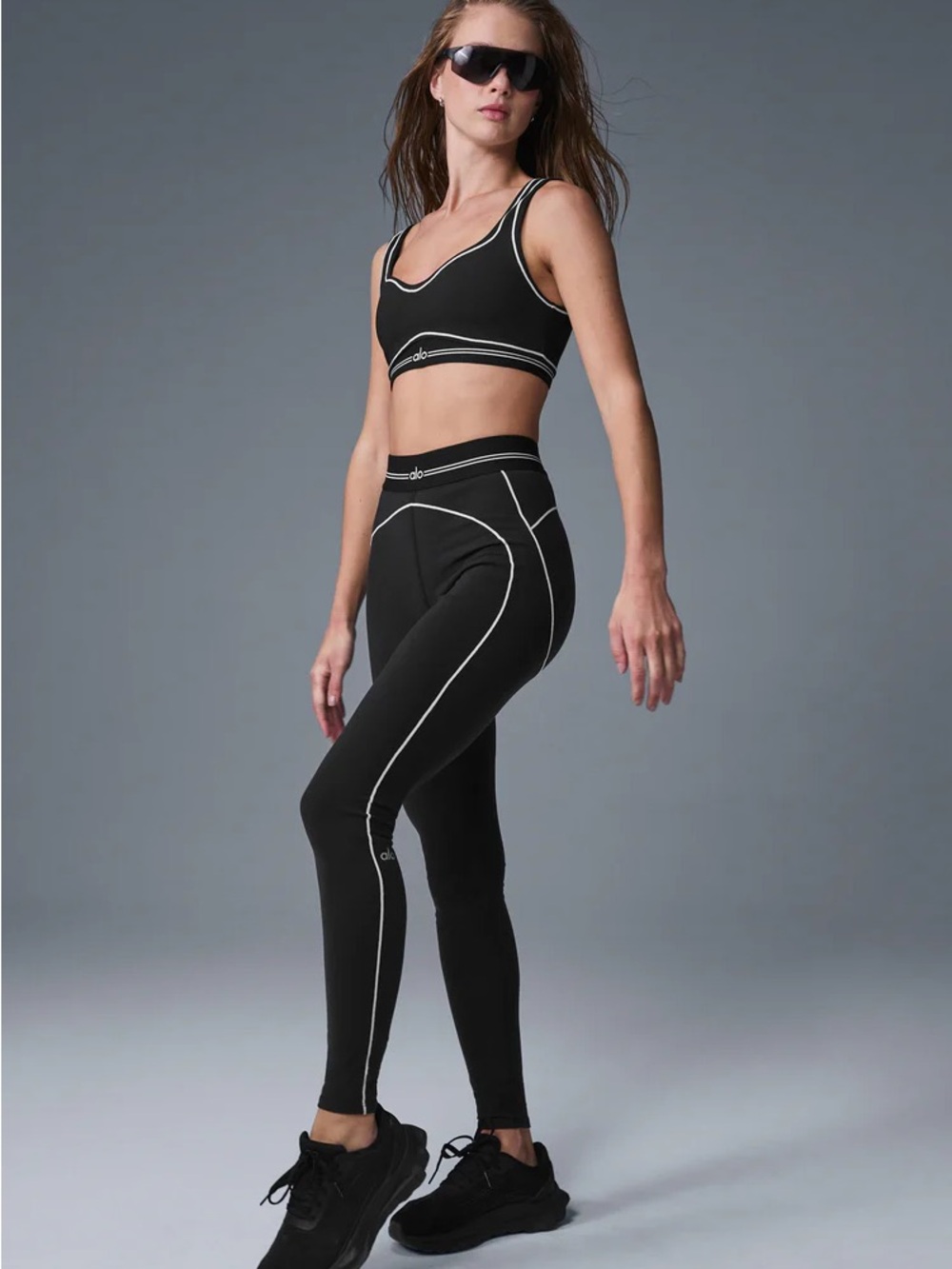 Black Alo Yoga sportswear bra and leggings set Size S - Picture 3 of 6